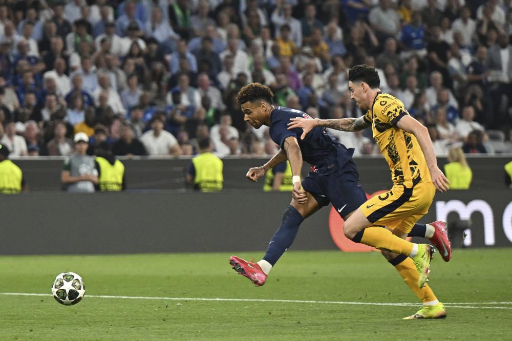 米兰小将博尔萨尼：和一线队球员同场竞技的感觉棒极了